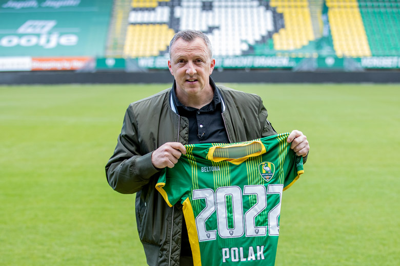 2021 04 15 contractondertekening sjaak polak 18