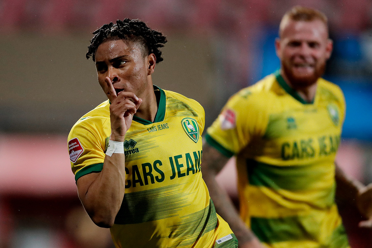 *Vicente Besuijen* of ADO Den Haag celebrates 6-1