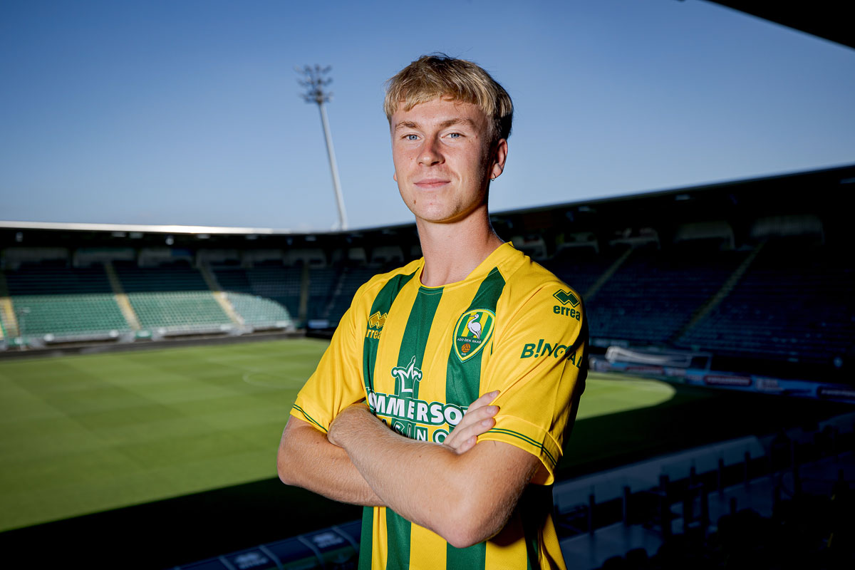 Presentatie *Juho Kilo* of ADO Den Haag